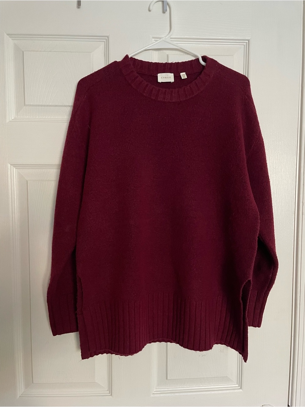 CYRUS Women’s size XS Burgundy Oversized Crewneck Women's Sweater